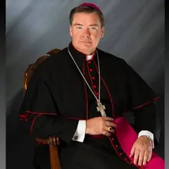 Archbishop Crotty consoles Nigérians