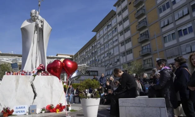 POPE FRANCIS STILL IN CRITICAL CONDITION