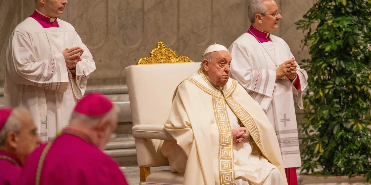 POPE CALLS ON RELIGIOUS MEN AD WOMEN TO BE THE LIGHT