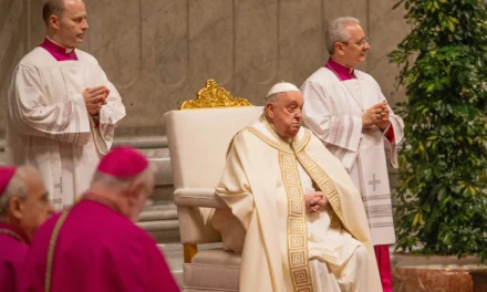 POPE CALLS ON RELIGIOUS MEN AD WOMEN TO BE THE LIGHT