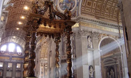 A MAN DESECRATES VATICAN ALTAR