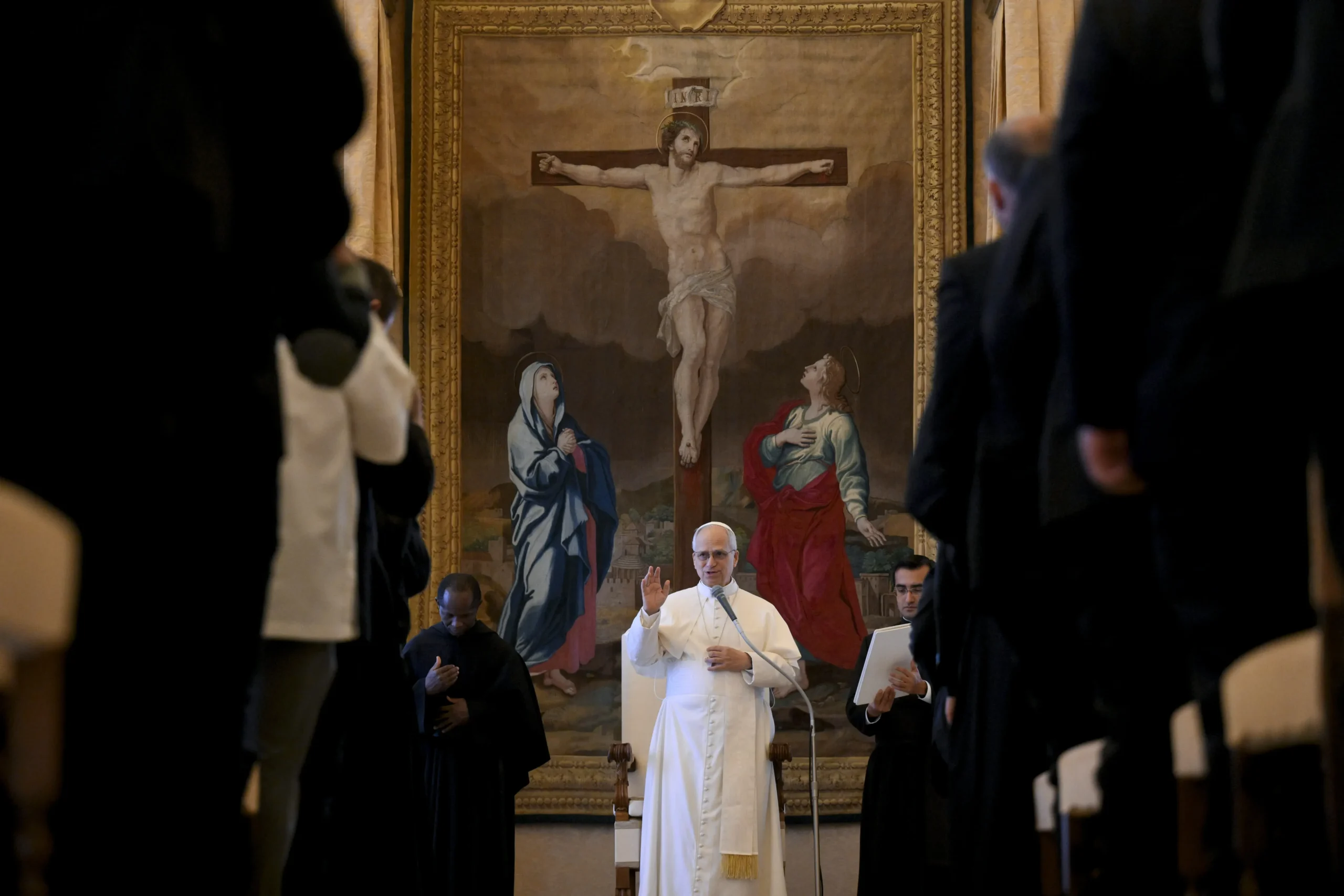 Le pape Léon XIV a exhorté les paroisses à investir dans la formation liturgique, en particulier pour les lecteurs, tout en encourageant les fidèles à prier l’Office des heures et en appelant à prêter attention à la piété populaire.