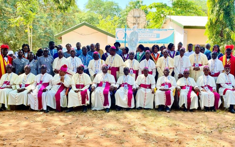 Les évêques du Ghana soutiennent le président après le retrait d’un prix honorifique par une université américaine