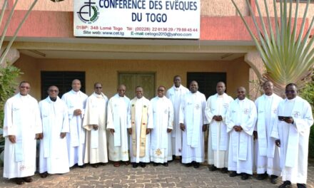 Les Secrétaires généraux des conférences épiscopales d’Afrique de l’Ouest :