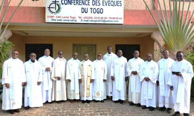 Les Secrétaires généraux des conférences épiscopales d’Afrique de l’Ouest :