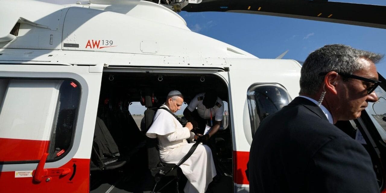 En une minute, la septième journée du Pape en Afrique: Le pape Léon XIV en pèlerinage à Muxima