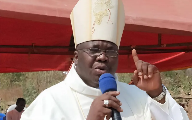 Alors que les musulmans du monde entier célébraient l’Aïd al-Adha le 27 mai, le diocèse catholique d’Oyo au Nigeria a transformé cette fête religieuse en un puissant appel à l’unité entre chrétiens et musulmans face aux crises qui secouent le pays : enlèvements, violence, faim et pauvreté.