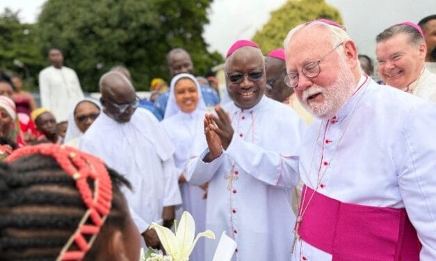 Mgr Gallagher achève une visite au Nigeria