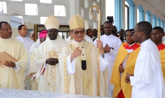 Un archevêque catholique au Nigeria condamne les directives éducatives « totalitaires » dans l&rsquo;État d&rsquo;Imo