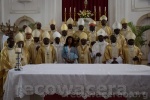 Bishops with wife of Head of state of cape-verde.jpg